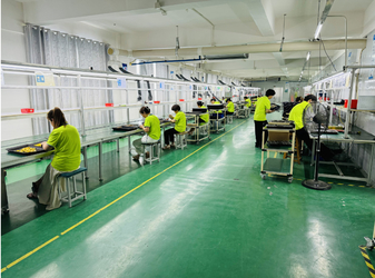 Shenzhen VIIP Electronics Co., Ltd. linea di produzione del fabbricante